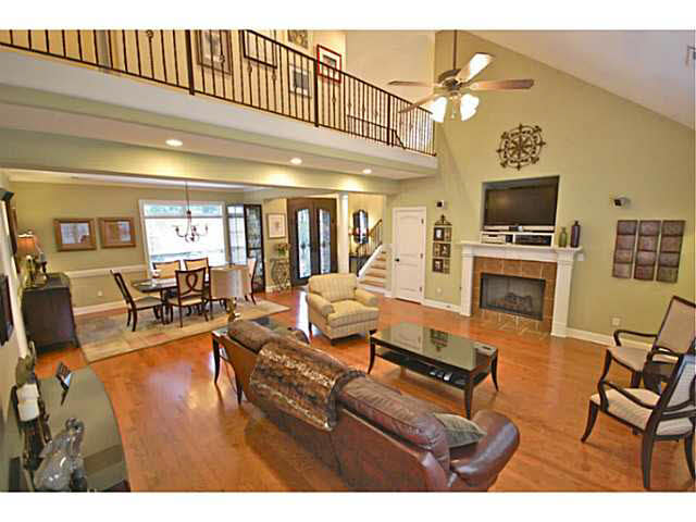 210 E Porter Run Dr, Collierville, TN 38017 photo 3