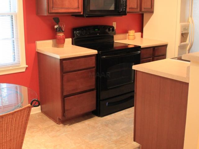 5262 Dee Rd, Memphis, TN 38117 photo 8