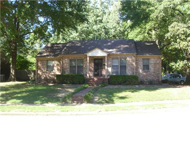5262 Dee Rd, Memphis, TN 38117 photo 1