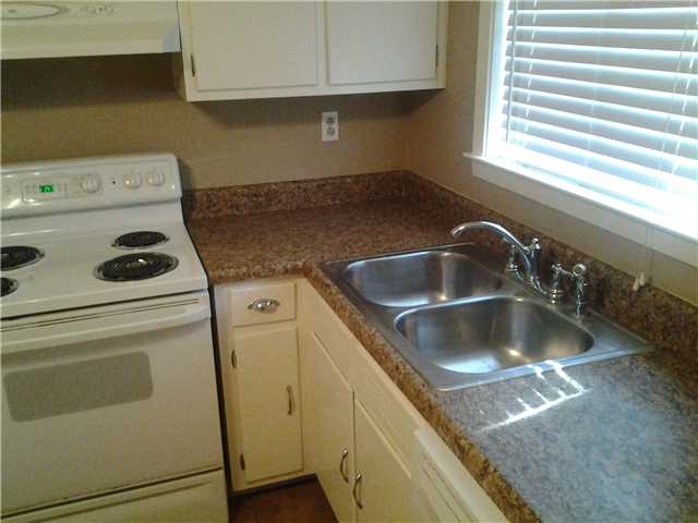 3159 E Raines Rd, Memphis, TN 38118 photo 4