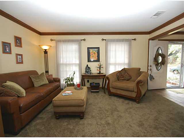560 King Oaks Cv, Collierville, TN 38017 photo 3