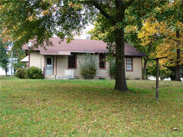 311 Boyce Ave, Covington, TN 38019 photo 3