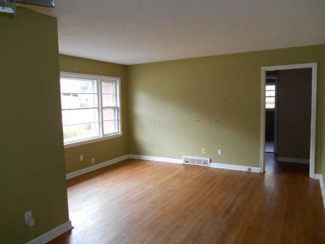 4457 E Dearing Rd, Memphis, TN 38117 photo 4