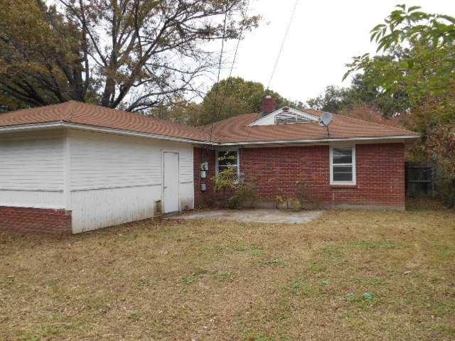 4457 E Dearing Rd, Memphis, TN 38117 photo 2