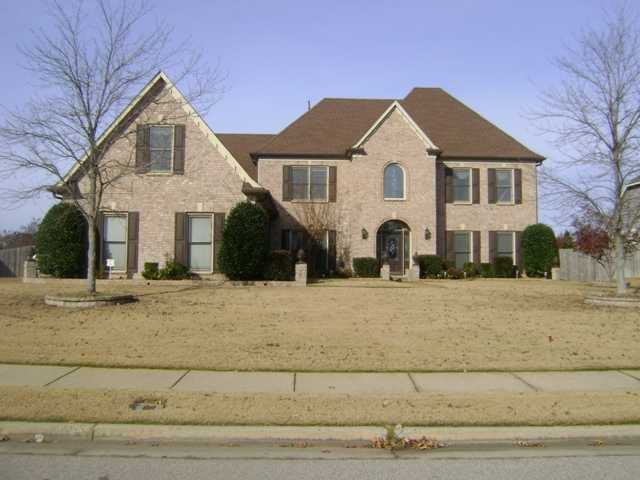 1154 Willow Bend Cv, Collierville, TN 38017 photo 1