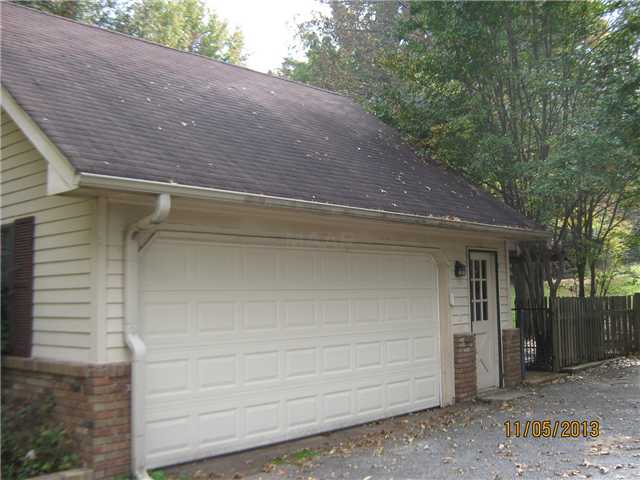 7189 E Holmes Rd, Memphis, TN 38125 photo 2