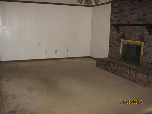 7189 E Holmes Rd, Memphis, TN 38125 photo 5