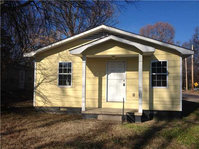 420 Bledsoe Ave, Covington, TN 38019 photo 1