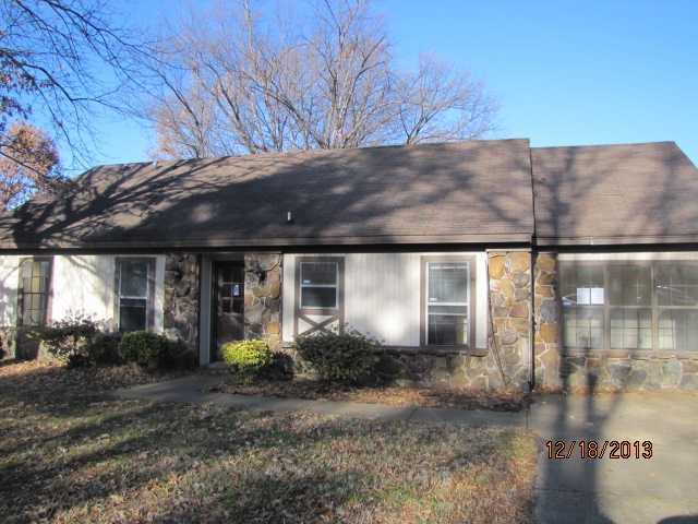3979 Silverleaf Rd, Memphis, TN 38115 photo 1