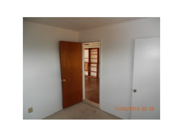 178 Ivan Rd, Memphis, TN 38109 photo 5