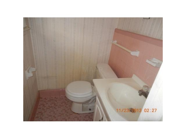178 Ivan Rd, Memphis, TN 38109 photo 9