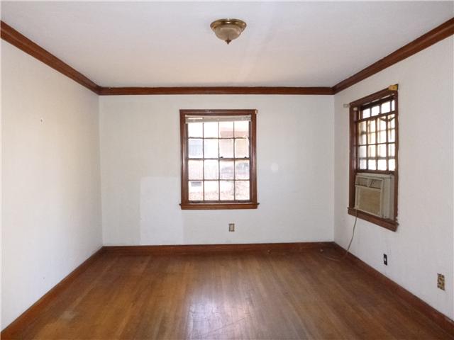 761 E Mckellar Ave, Memphis, TN 38106 photo 2