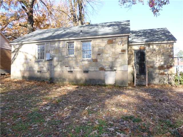 761 E Mckellar Ave, Memphis, TN 38106 photo 12