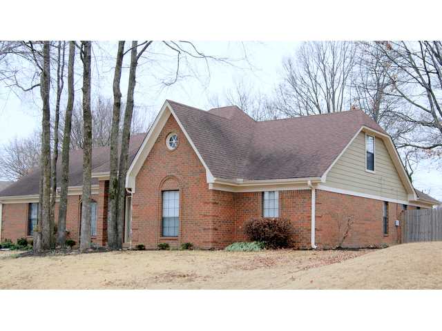 6502 Star Valley Dr, Bartlett, TN 38134 photo 1