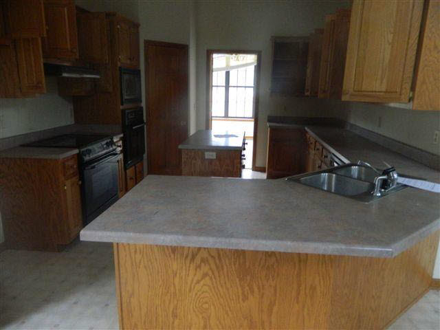 160 Overton Loop, Toone, TN 38381 photo 3