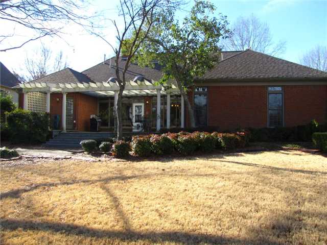 2682 Dibrell Trail Dr, Collierville, TN 38017 photo 3