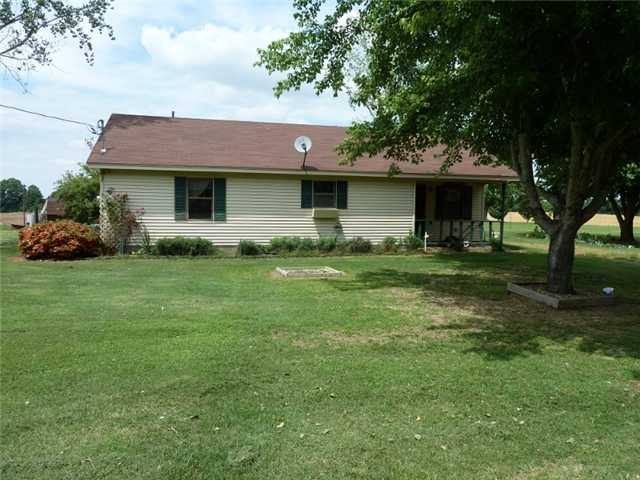 757 Erwin Rd, Covington, TN 38019 photo 2