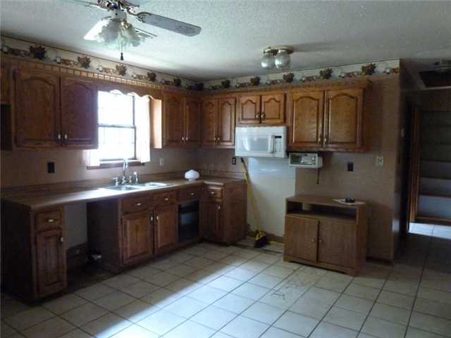 757 Erwin Rd, Covington, TN 38019 photo 8