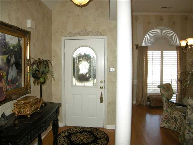 8501 Wolf Pine Ln, Bartlett, TN 38133 photo 2
