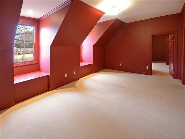 310 E Cherry Cir, Memphis, TN 38117 photo 14