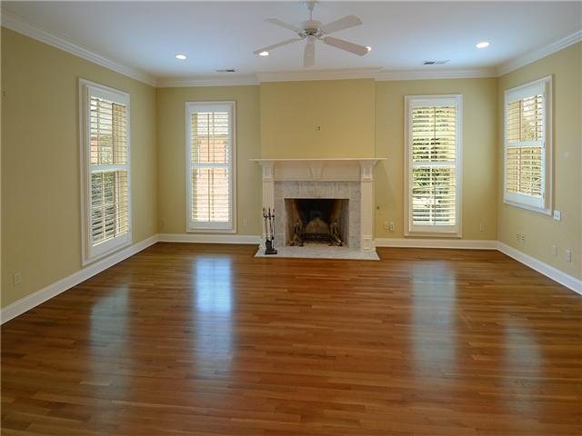 310 E Cherry Cir, Memphis, TN 38117 photo 10