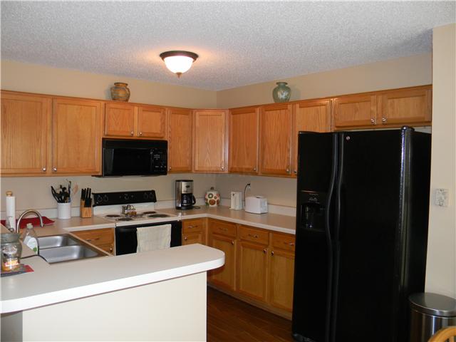 7059 Naples Dr, Cordova, TN 38018 photo 5