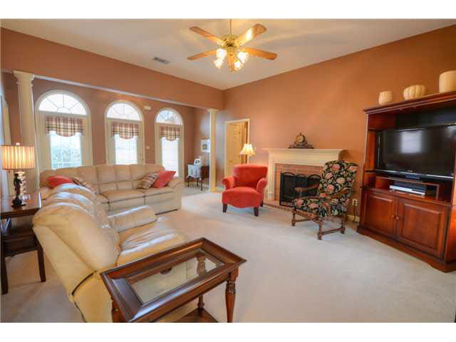 1371 River Ridge Dr, Collierville, TN 38017 photo 4