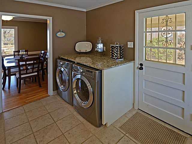 4232 Barfield Rd, Memphis, TN 38117 photo 4