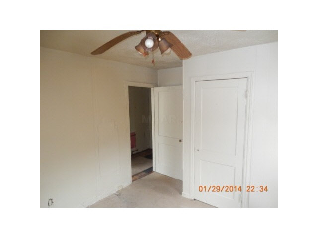 39 Fields Ave, Memphis, TN 38109 photo 5