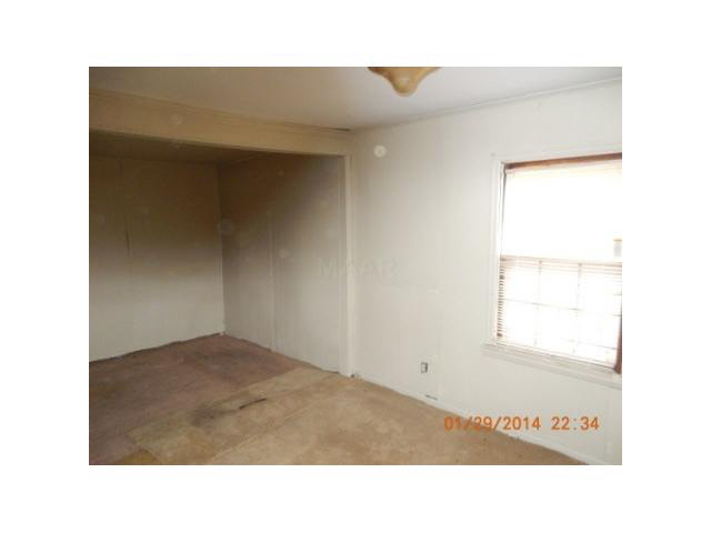 39 Fields Ave, Memphis, TN 38109 photo 6