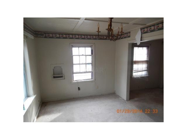39 Fields Ave, Memphis, TN 38109 photo 2