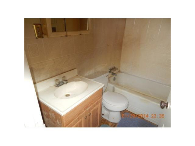 39 Fields Ave, Memphis, TN 38109 photo 7