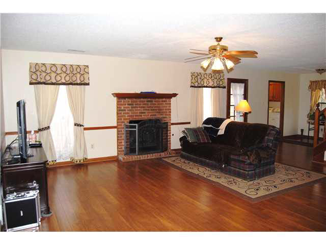 191 Glen Echo Rd, Collierville, TN 38017 photo 2