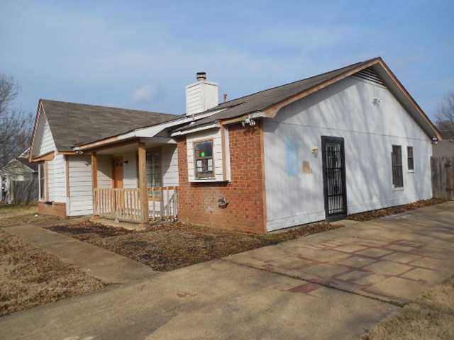 2742 Rustic Dr, Memphis, TN 38133 photo 2