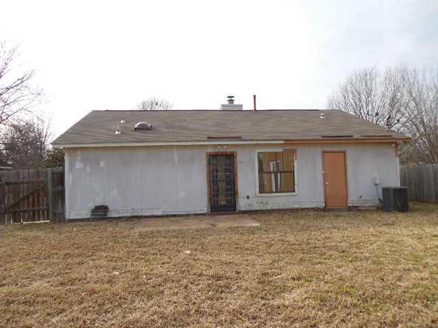 2742 Rustic Dr, Memphis, TN 38133 photo 3
