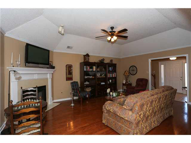 7909 Stephanie Cv, Bartlett, TN 38133 photo 5