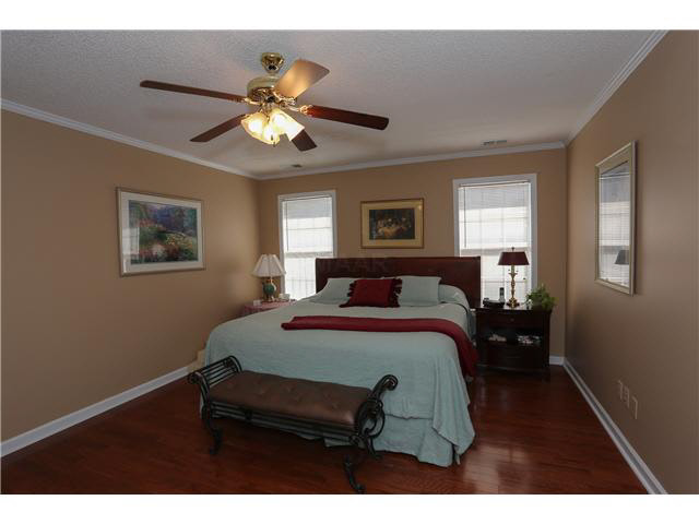 7909 Stephanie Cv, Bartlett, TN 38133 photo 9