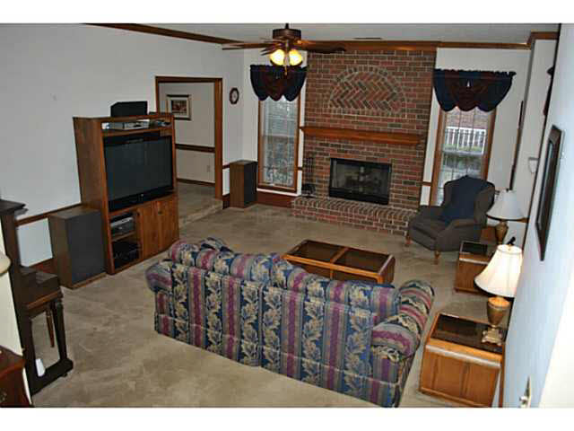 1267 Pinpointe Dr, Collierville, TN 38017 photo 5