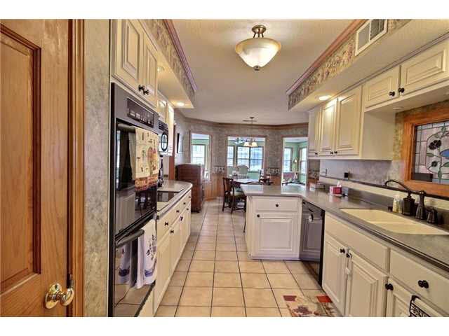 1037 Winleaf Dr, Collierville, TN 38017 photo 6