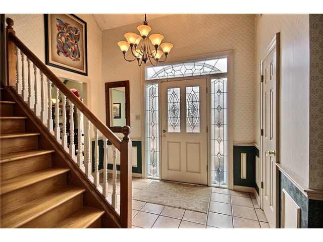 1037 Winleaf Dr, Collierville, TN 38017 photo 2