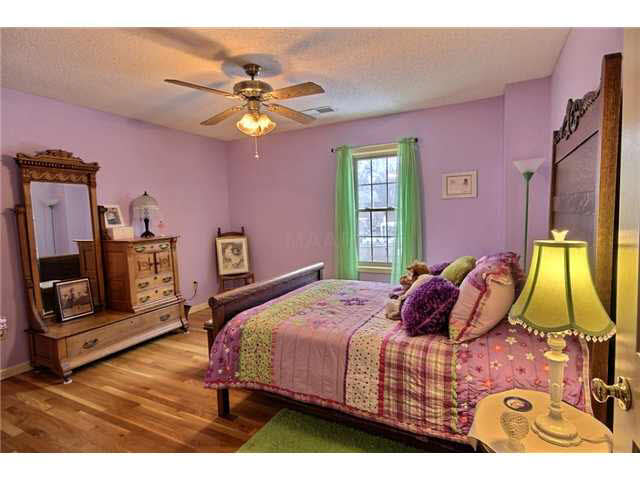 1037 Winleaf Dr, Collierville, TN 38017 photo 12