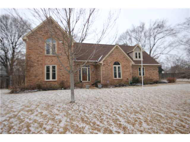 1037 Winleaf Dr, Collierville, TN 38017 photo 1