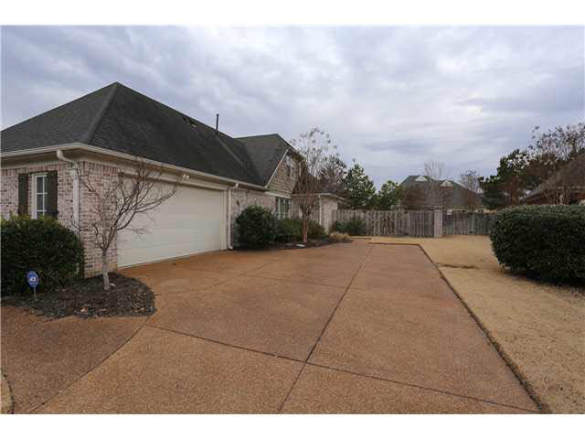 1981 Brooks Bluff Cv, Collierville, TN 38017 photo 18