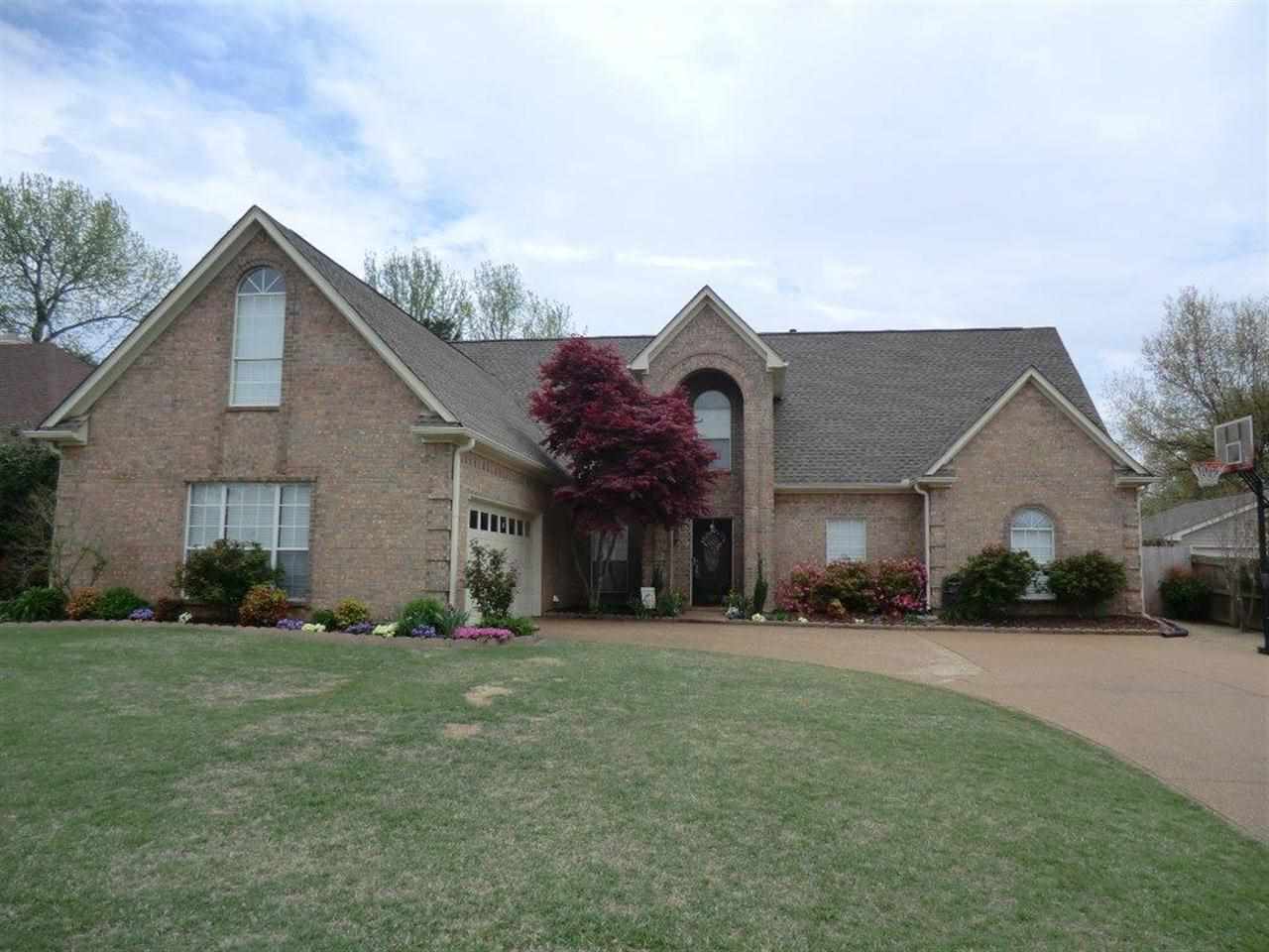 6704 Booth Forrest Dr, Bartlett, TN 38135 photo 1