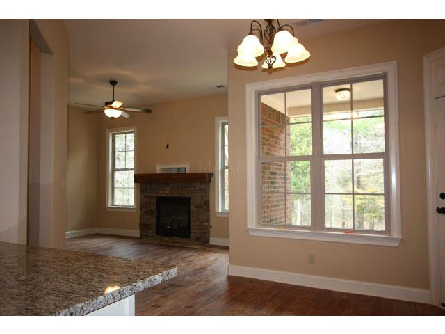 8758 Brunswick Forest Dr, Bartlett, TN 38133 photo 6