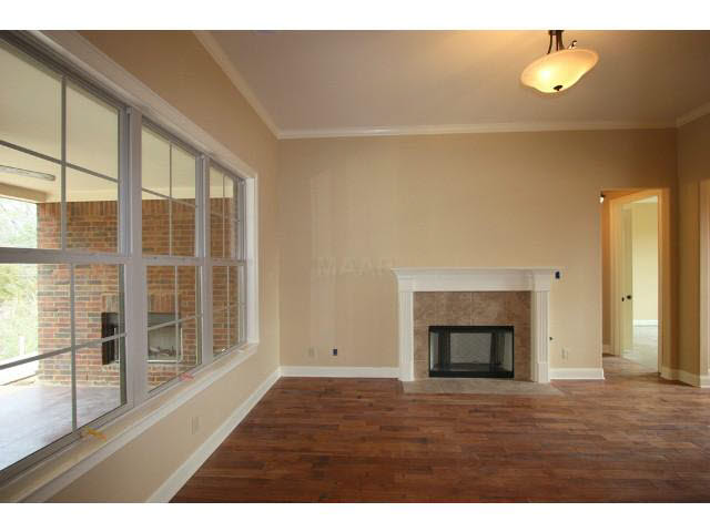 8758 Brunswick Forest Dr, Bartlett, TN 38133 photo 3