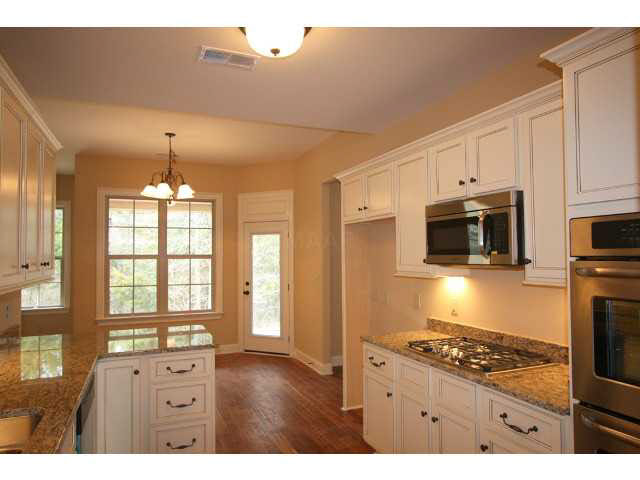 8758 Brunswick Forest Dr, Bartlett, TN 38133 photo 5