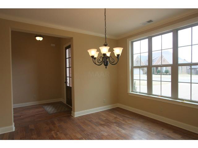 8758 Brunswick Forest Dr, Bartlett, TN 38133 photo 2