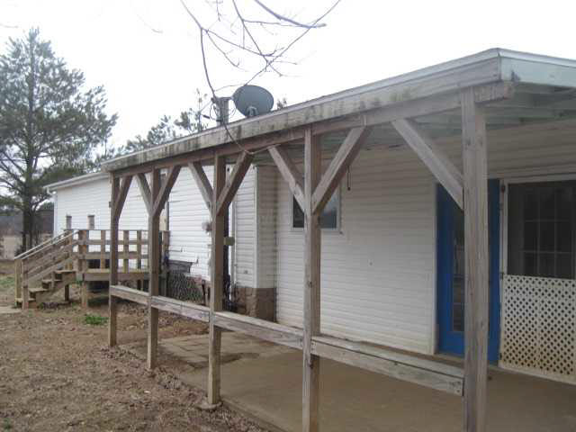 620 Erwin Rd, Covington, TN 38019 photo 2