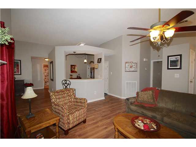 6503 Baird Ln, Bartlett, TN 38135 photo 5
